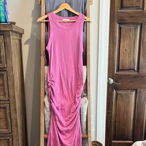 Michael Stars Wren Ribbed Maxi dress.
Size large.